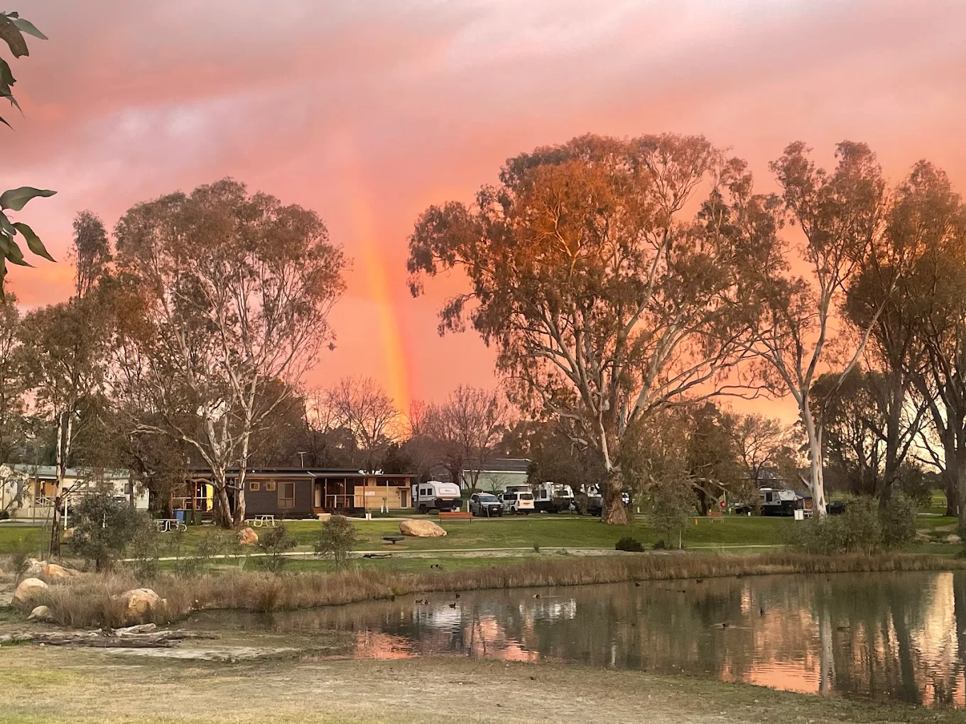 Rutherglen Holiday Park - Image 1